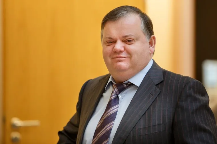 Первое заседание Законодательного собрания Свердловской области второго созыва. Екатеринбург, маслаков виктор