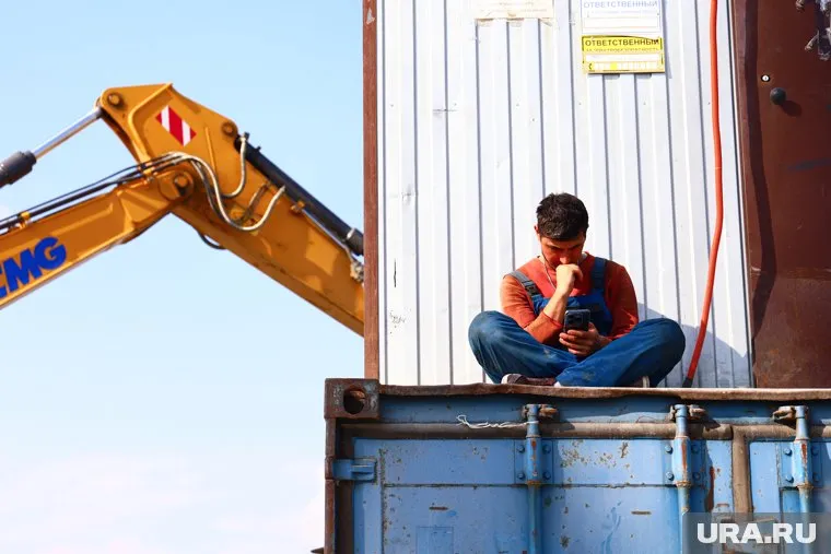Работодатели, уличенные в незаконной миграции, попадут в реестр правительства.