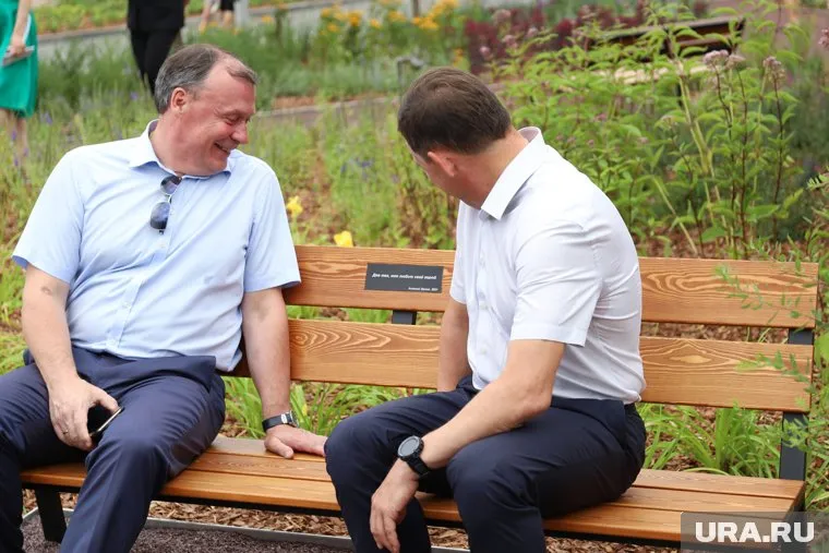 Мэр Екатеринбурга оценил успех временного сквера в Екатеринбурге и решил не останавливаться