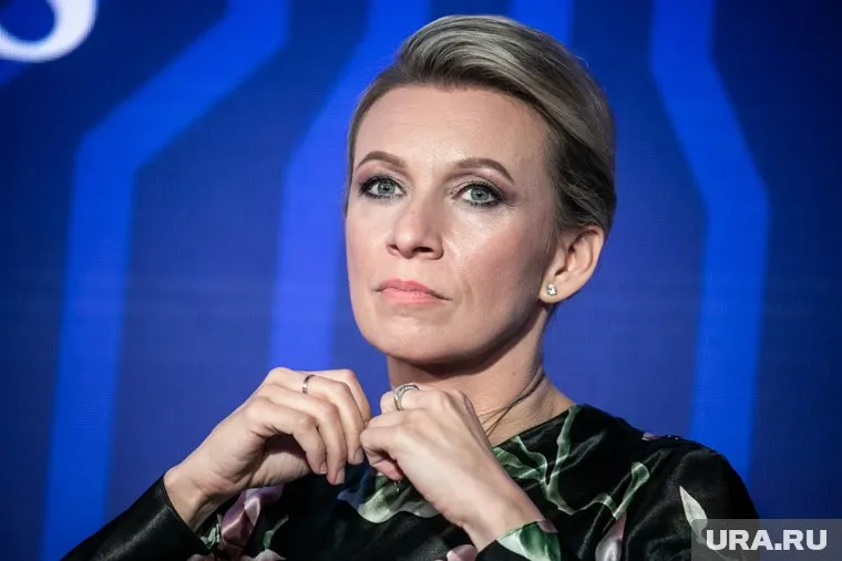 Санкции ЕС помогут развитию российского автопрома, заявила Мария Захарова