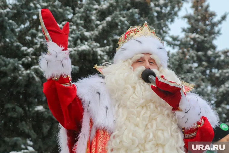 Обязательный пункт в программе многих площадок — поздравление от Деда Мороза