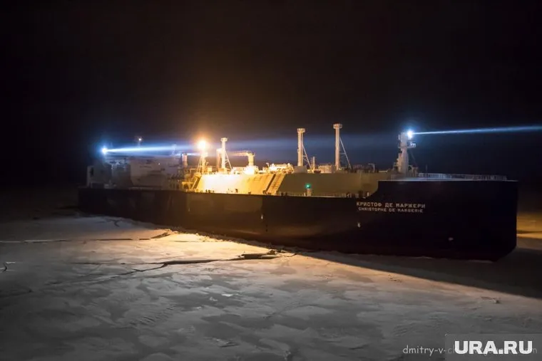 Танкеры-газовозы ледокольного типа вывезли более миллиона тонн СПГ с начала 2018 года