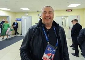 У уральского депутата, подравшегося в ресторане, не заберут мандат из-за бизнеса в Чехии