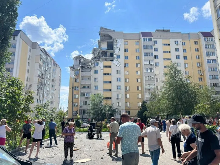 В десятиэтажке Саратова прогремел взрыв