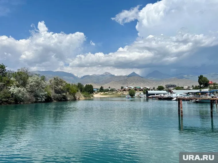 Красивейшее озеро Иссык-Куль, жемчужина Кыргызстана