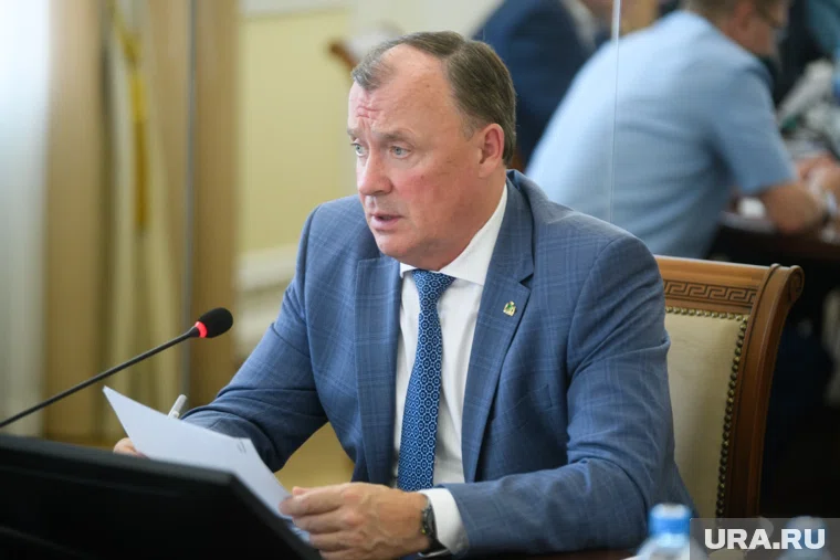 Орлов обсудил с префектами работу в праздники