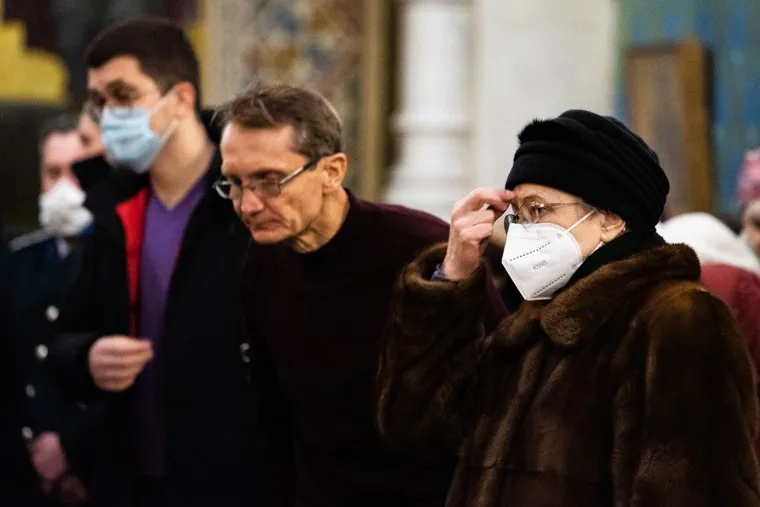 Праздничная Божественная литургия в Храме на Крови. Екатеринбург