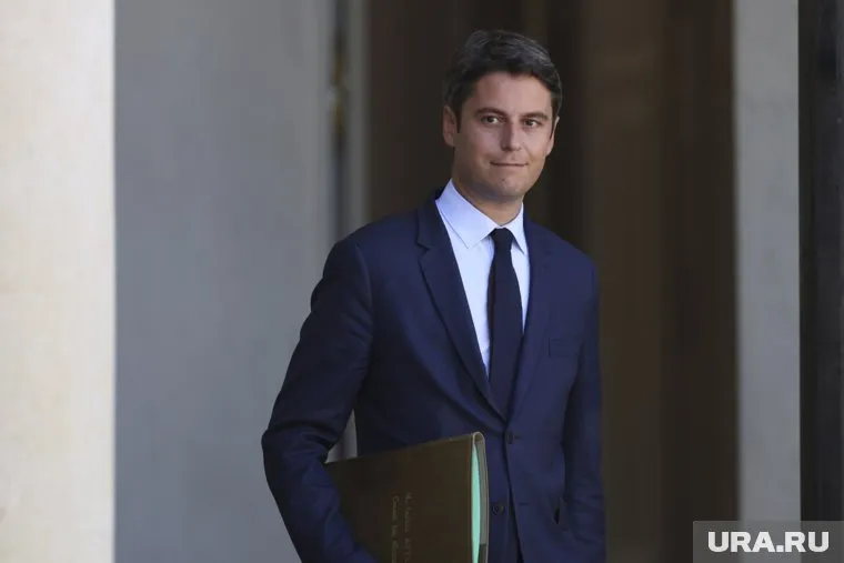 Габриэль Атталя будет выполнять функции премьера до назначения нового правительства Франции