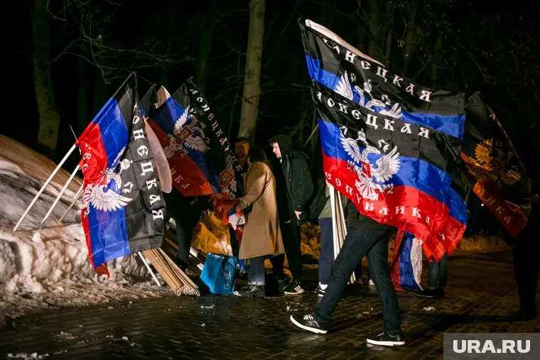 В России приняли решение о признании ДНР и ЛНР