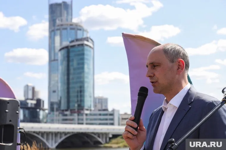 Предвыборная программа Дениса Паслера уже согласована