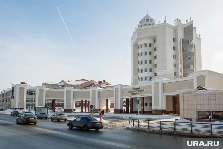 Ректор ЮГУ стал самым богатым руководителем югорских вузов
