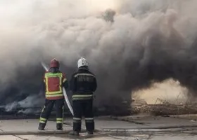 Высота огненных факелов на месторождении «Харампурнефтегаз» в ЯНАО достигает 45 метров