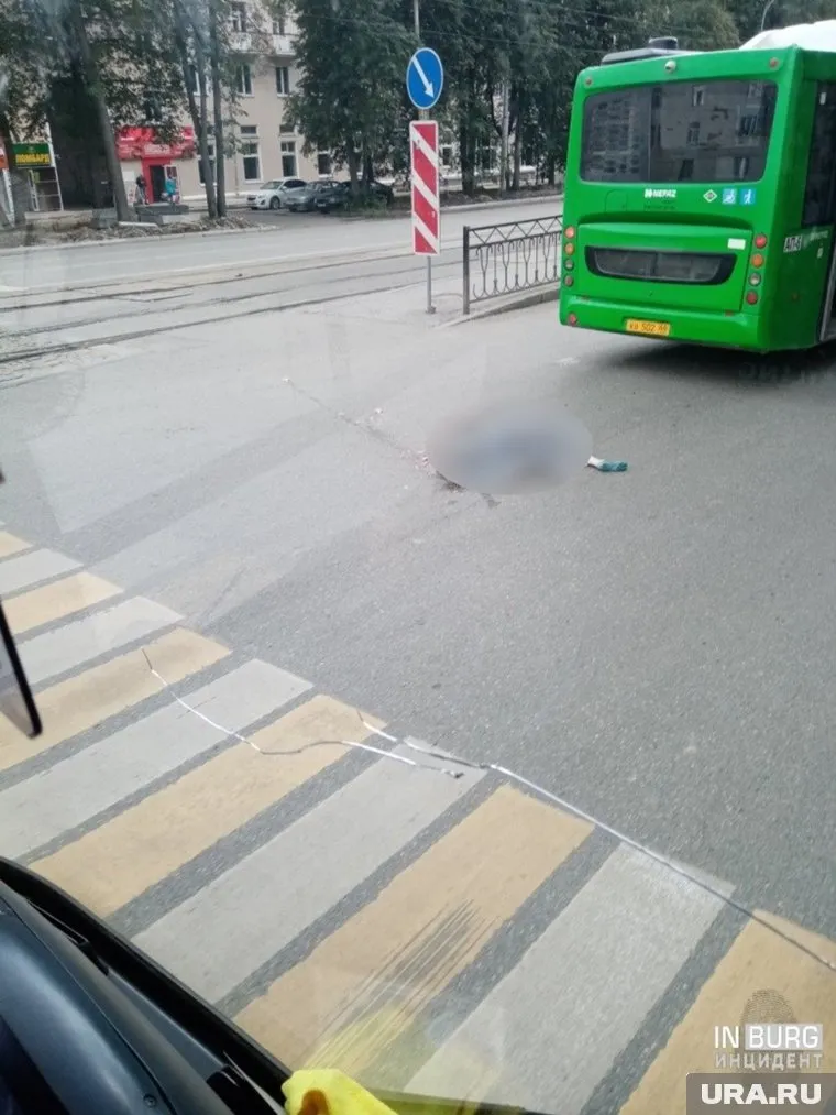 Автобус наехал на пешехода