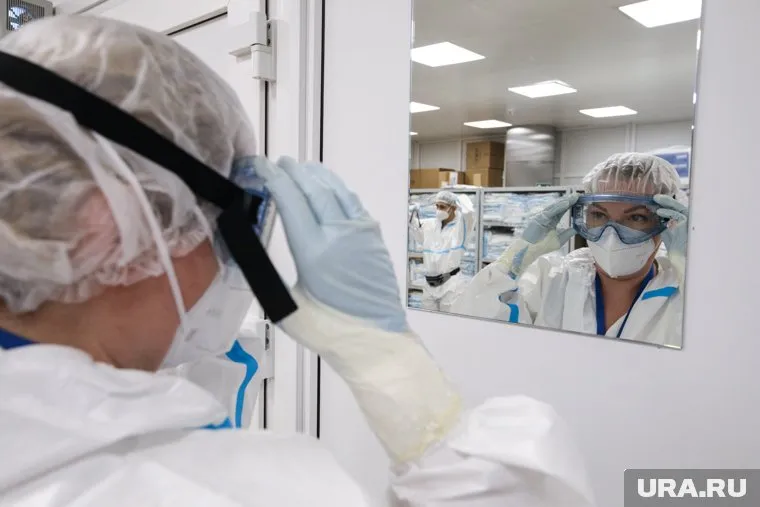 Александр Гинцбург заявил, что мир готовился к пандемии птичьего гриппа А