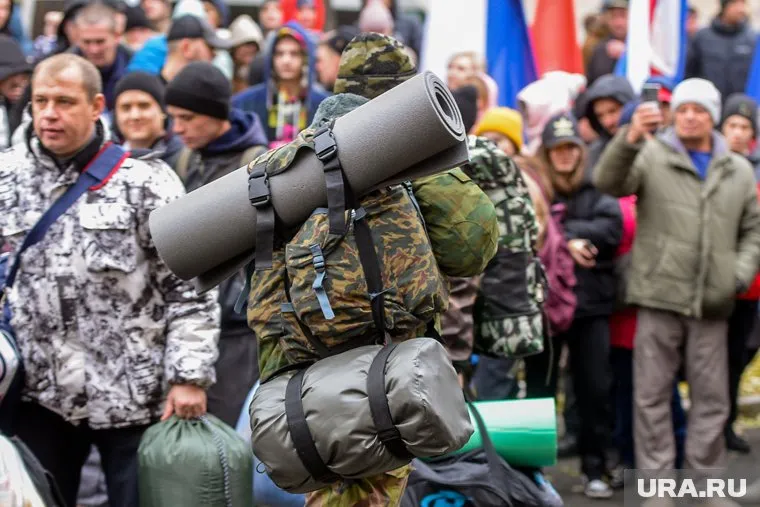 Больше всего нужны носки, перчатки и нижнее белье