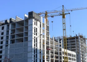 Наверстали упущенное: тюменские застройщики почти догнали прошлогодние темпы ввода жилья