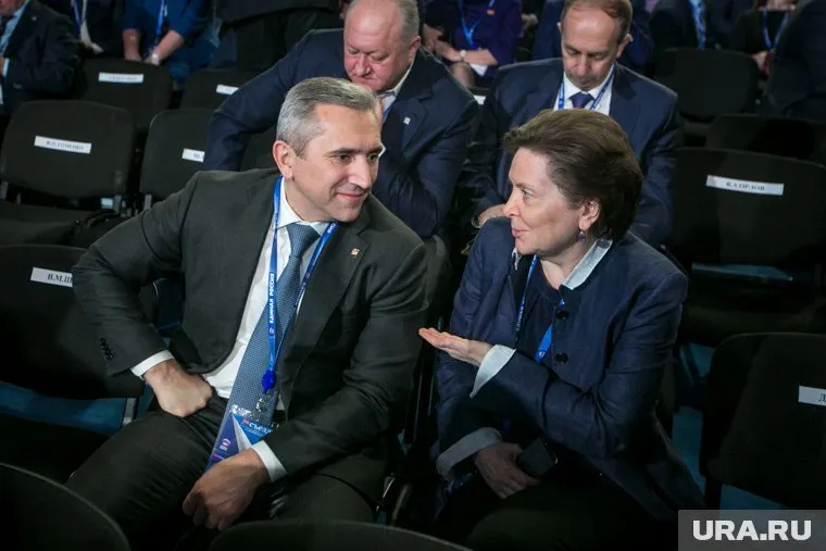 У губернаторов Югры и Тюменской области появилось время, чтобы уладить разногласия