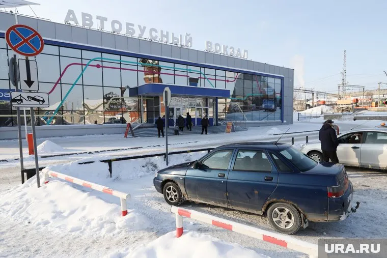 Под новый год на электричку билетов уже не осталось, а на автобусы взлетели цены