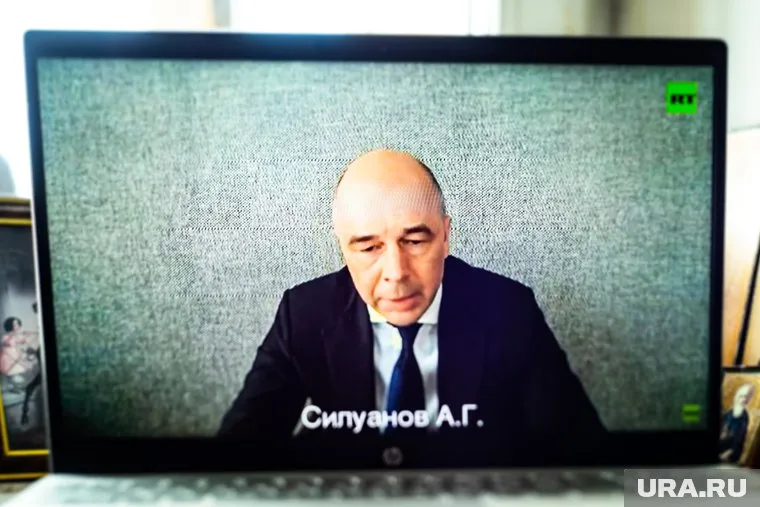 По информации Силуанова, премьер активно вовлечен в работу