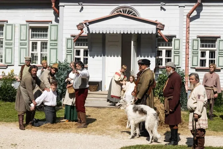 Роль гусара изначально была предназначена для Гарика Харламова (Архивное фото) 