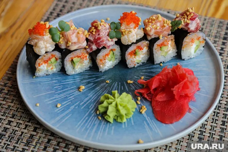 Речь — о ресторане «Япона-Матрена» на Шоссе Космонавтов