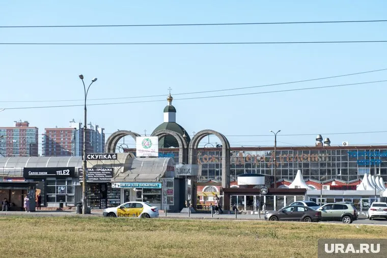 Под снос попадут четыре павильона на шоссе Космонавтов и два на улице Пушкина