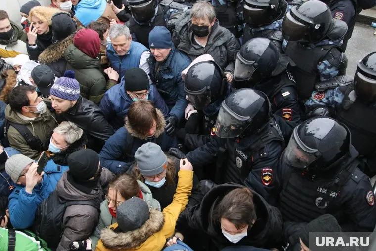 Сергею Смирнову вменяют нарушение закона о митингах