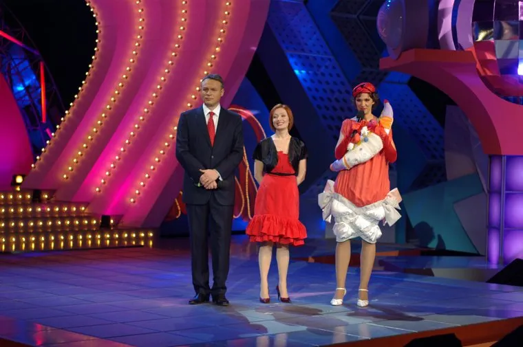 Ольга Зарубина была одной из главных див проекта, по мнению критика Сергея Соседова