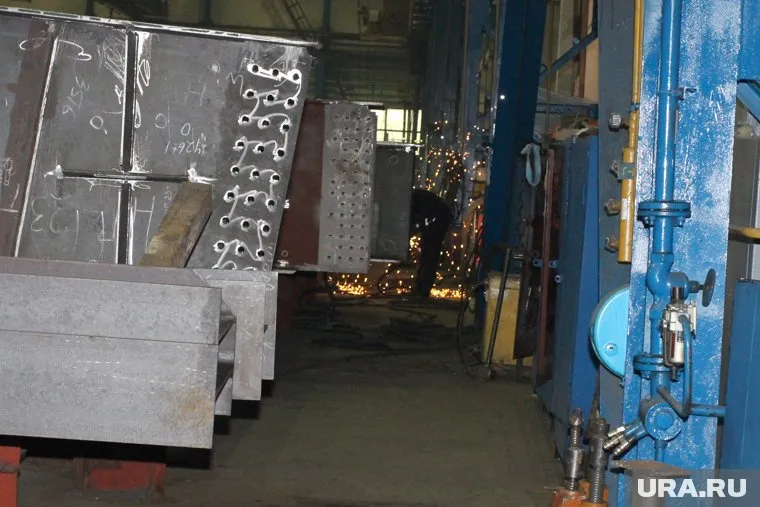 Сотрудники курганского завода пожаловались на поборы