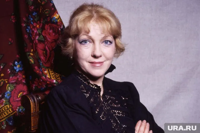 Ольга Волкова отмечает день рождения 15 апреля