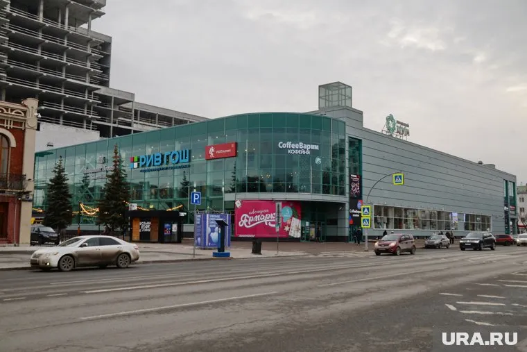 Компания связана с несколькими крупными бизнес-империями Тюмени