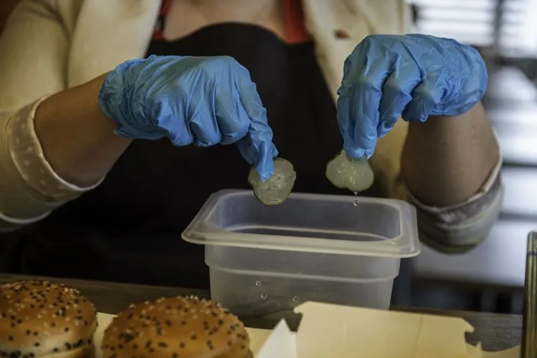 Ресторан быстрого питания "Вкусно и точка". Пермь