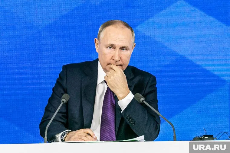 Владимир Путин утром направит семье Михаила Горбачева телеграмму