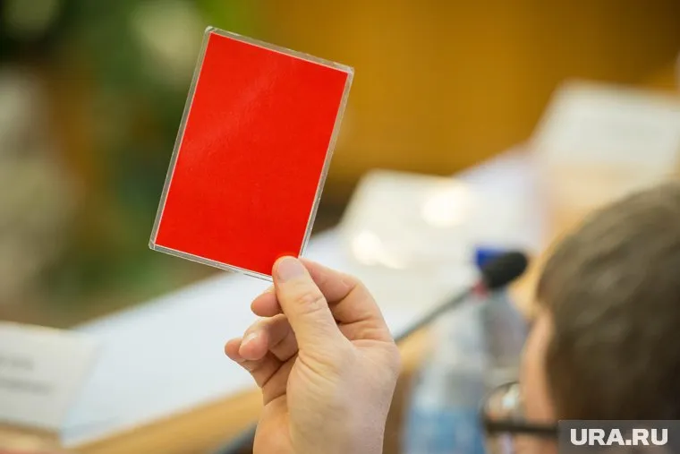 Миасские депутаты примут отставку своего коллеги