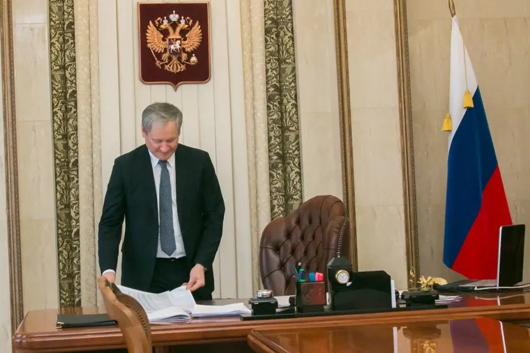 Интервью с Алексеем Кокориным. Курган, герб россии, кабинет губернатора, кокорин алексей