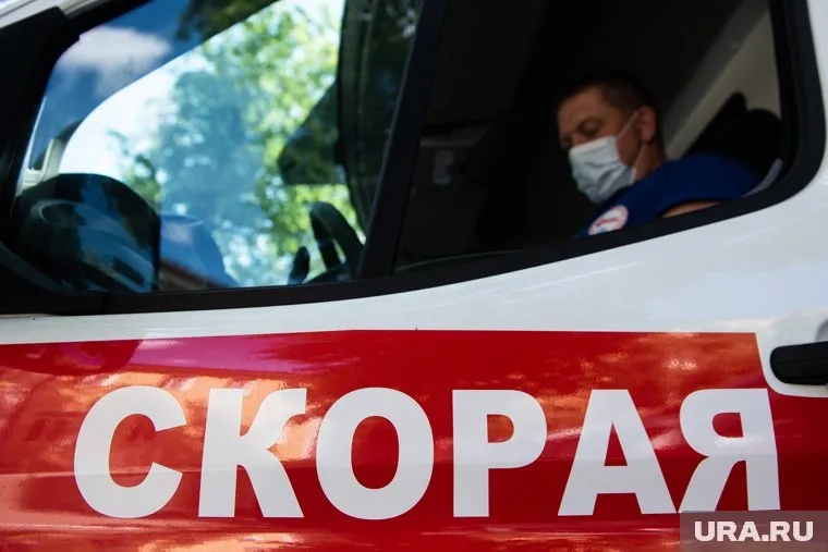 В аварии погиб ребенок, еще четверо детей доставлены в больницу с травмами