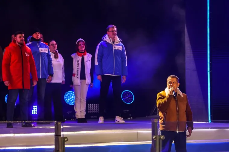 Концерт "10 лет в родной гавани" на Красной площади. Москва