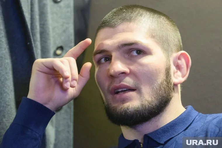 О победе Хабиба Нурмагомедова (на фото) уральский актер узнал от подписчиков