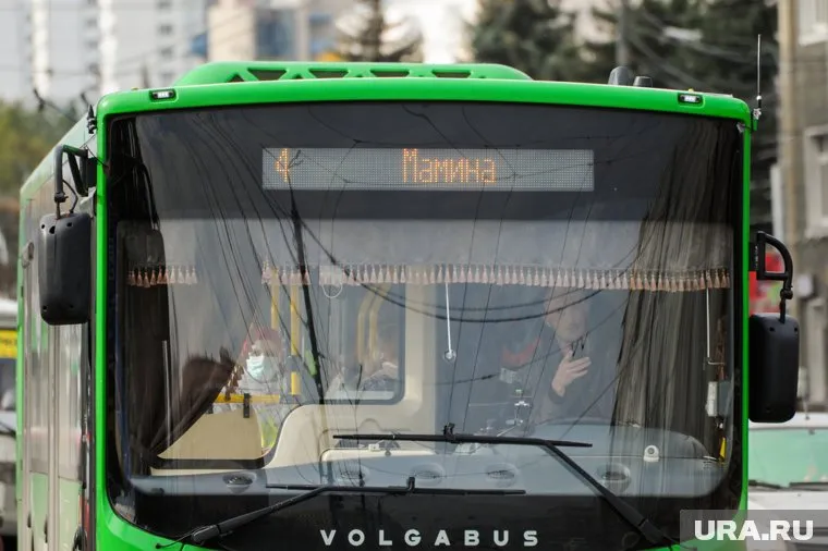 В Тюмени в марте 2024 года требовались 180 водителей