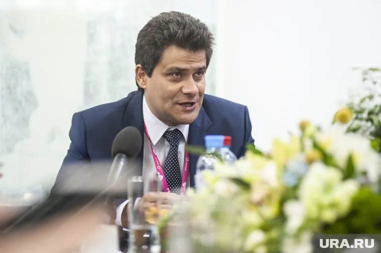 Александр Высокинский уехал, чтобы обсудить проведение в Екатеринбурге международного мероприятия