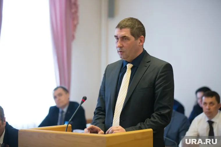 Юрий Рябцев (на фото) заявил, что его оппонент Сергей Миневцев выдвинут с нарушениями норм