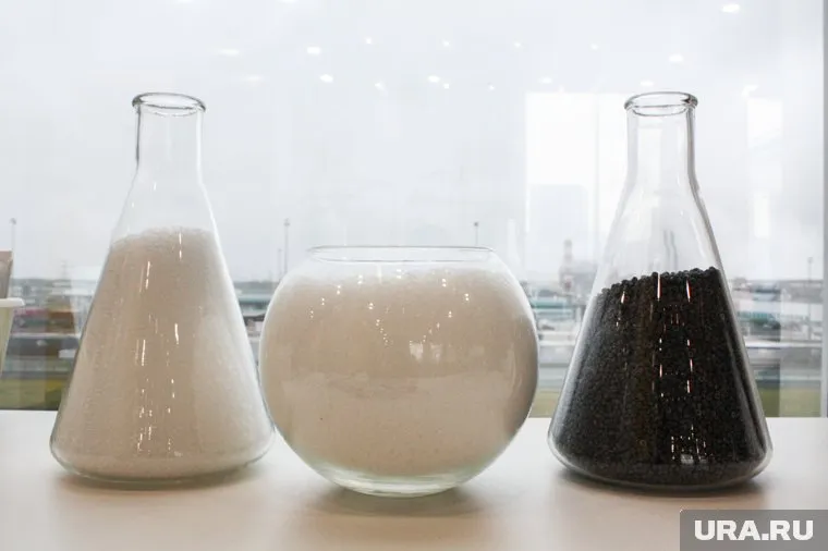 Реагент, разработанный «СИБУРом», сможет заменить импортный аналог во всех сферах российской промышленности