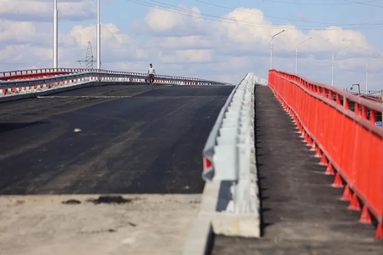 Чеховский мост. Курган