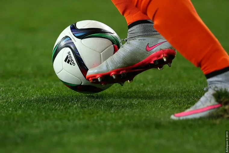 Максим перешел во взрослую лигу в 16 лет (архивное фото)