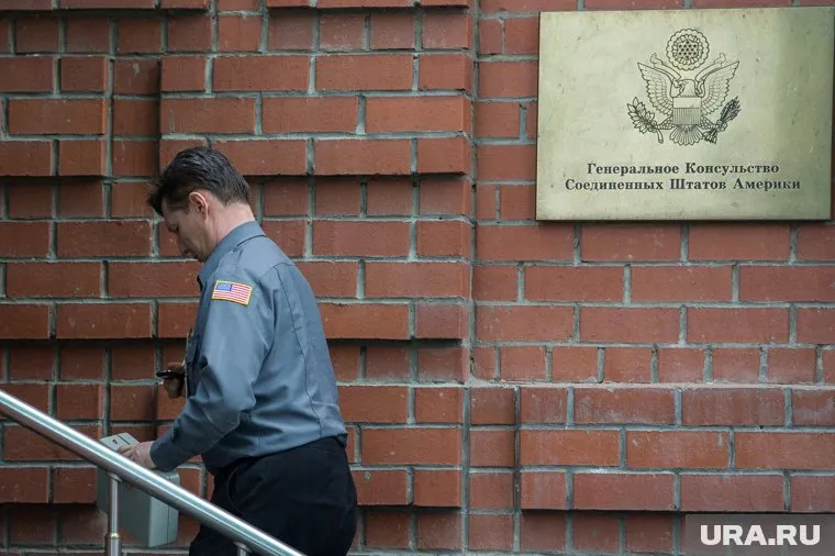 Генконсульство США прекратит работу в Екатеринбурге из-за коронавируса