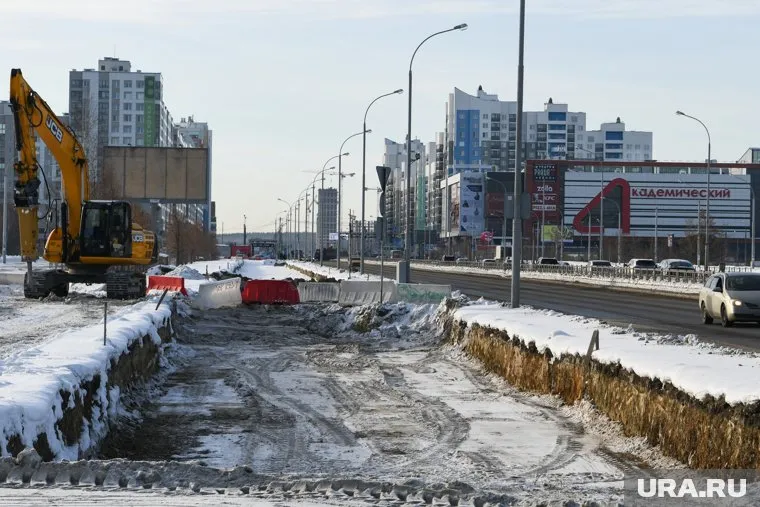 Сейчас активно строится трамвайная ветка в Академическом, а затем ее могут проложить до Широкой речки и дальше