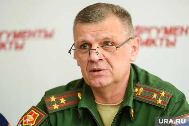 По словам Андрея Максурова, весной 2023 года на службу призовут больше жителей, чем годом ранее