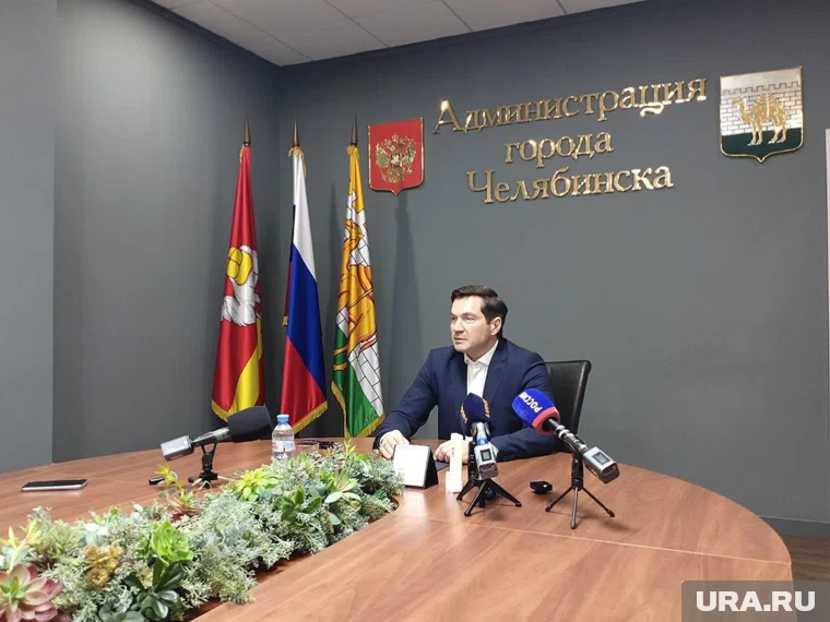 Лошкин планирует работать все новогодние праздники