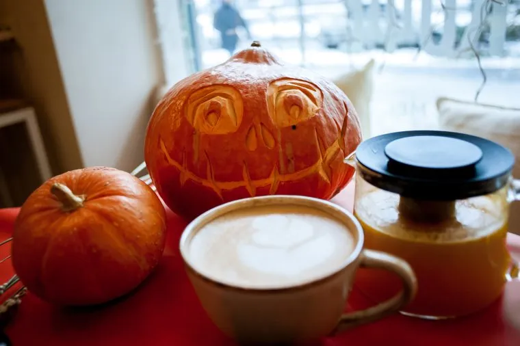 Места в микрорайоне «Академический». Екатеринбург