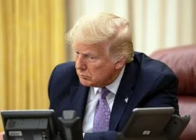 Трамп приостановил поставку помощи Украине на 90 дней